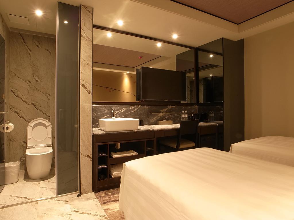 Hotel Midtown Richardson - Kaohsiung Bo'Ai Экстерьер фото