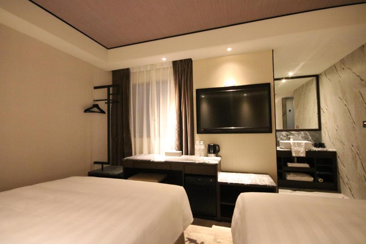 Hotel Midtown Richardson - Kaohsiung Bo'Ai Экстерьер фото