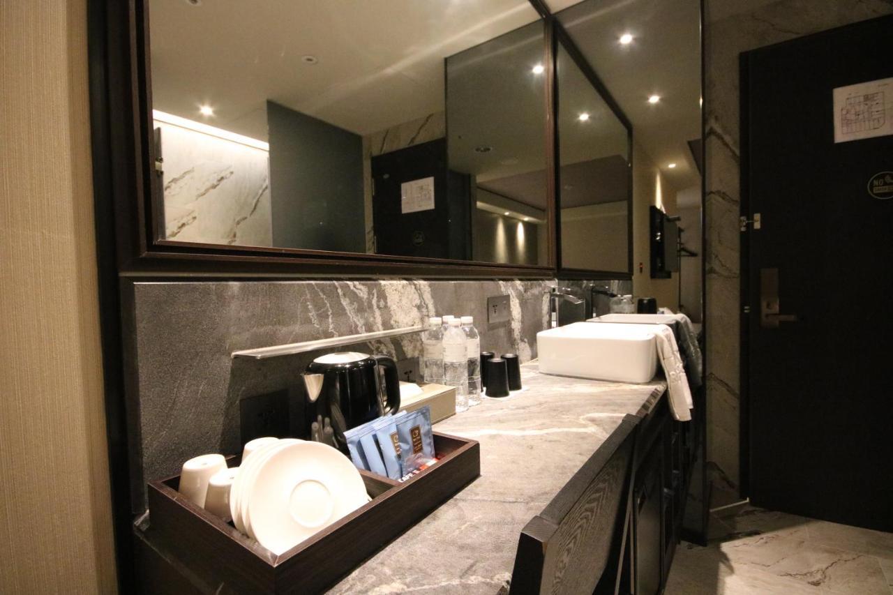 Hotel Midtown Richardson - Kaohsiung Bo'Ai Экстерьер фото