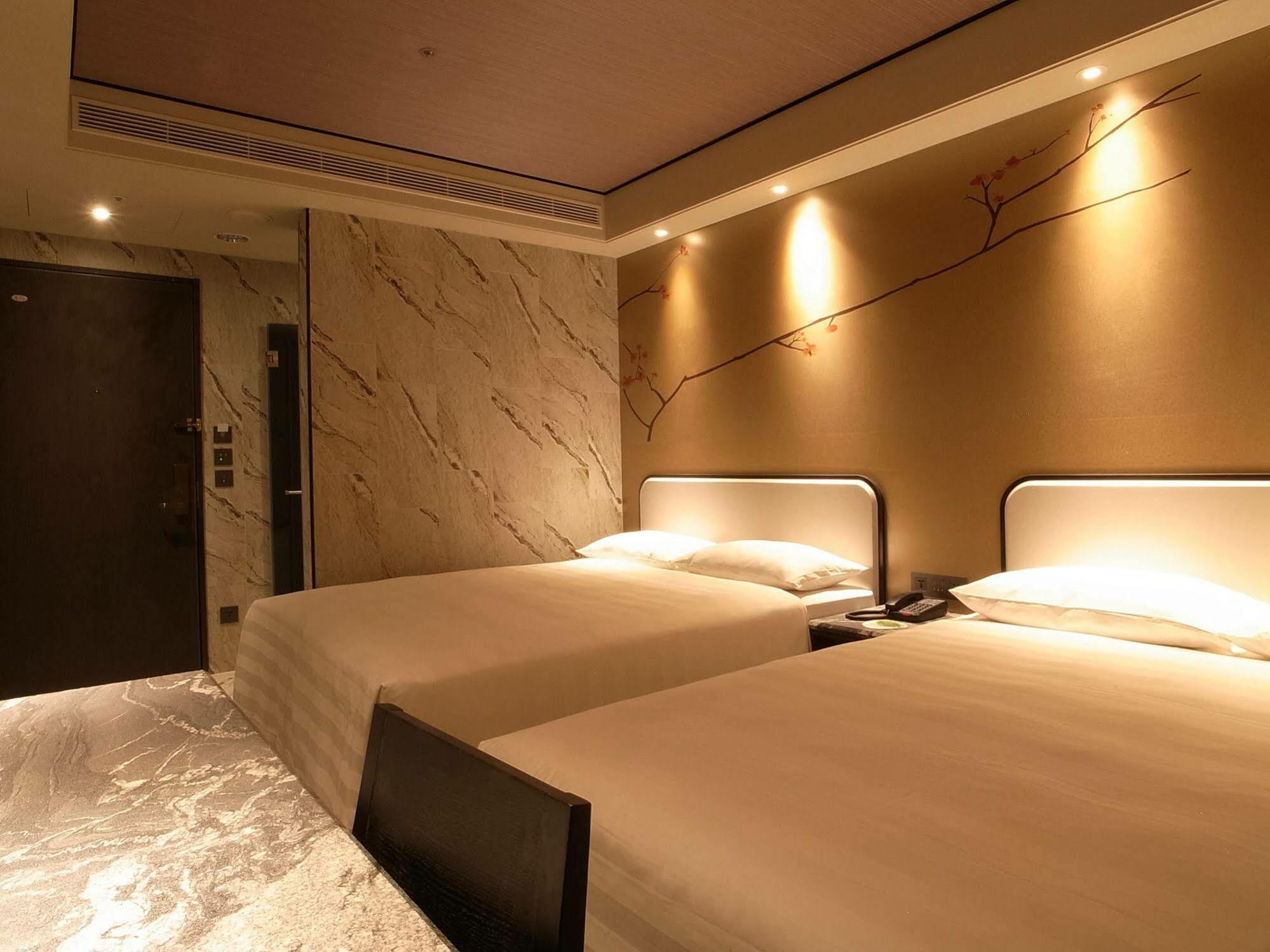 Hotel Midtown Richardson - Kaohsiung Bo'Ai Экстерьер фото